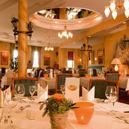 Restaurant Victors Residenz-Hotel Schloss Berg Fotos