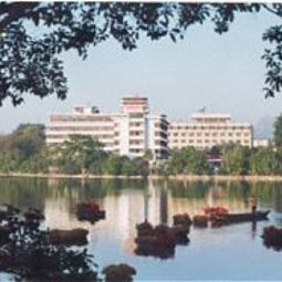 Rong Hu Lake Guilin Xiufeng