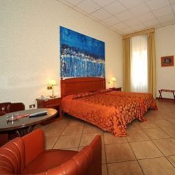 Номер Novo Hotel Impero Fotos
