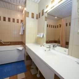 Camera da bagno Neptun Business Fotos