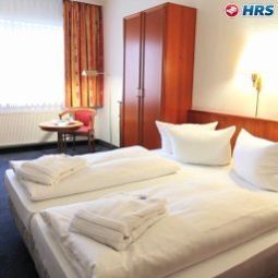 Room Ramada Fotos
