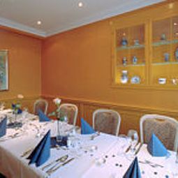 Restauracja Rellinger Hof Fotos