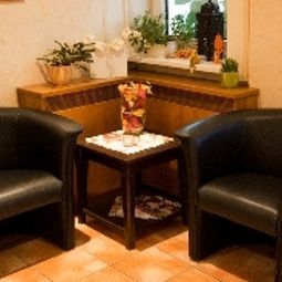 Hall Ernst Fotos