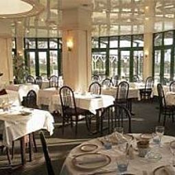 Ristorante Oceania Aéroport Nantes Fotos