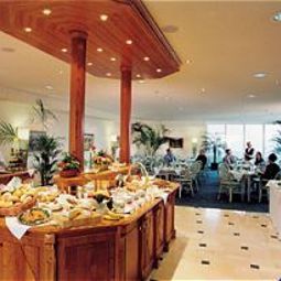 Buffet AXXON Fotos