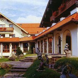 Фасад Hofherr Posthotel Fotos