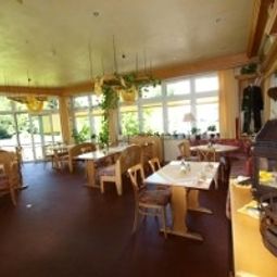 Frühstücksraum im Restaurant Christel Fotos