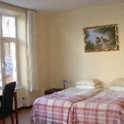 Zimmer Continental Fotos