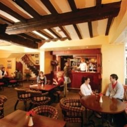 Restaurant BEST WESTERN Three Swans Hotel Fotos