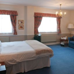 Room BEST WESTERN Three Swans Hotel Fotos