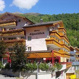 Vista esterna Alpenblick Wellnesshotel Fotos