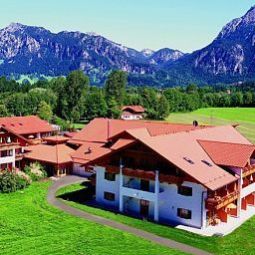 Außenansicht Sommer Wellness & SPA Fotos