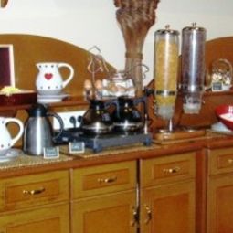 Buffet P'tit Dej-HOTEL Le Colbert Fotos