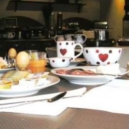 Buffet P'tit Dej-HOTEL Le Colbert Fotos