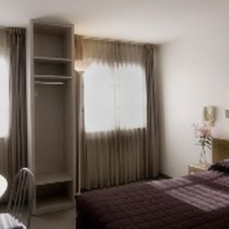 Номер Hôtel Du Dragon Fotos