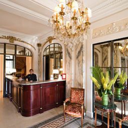 Hall Brighton Fotos