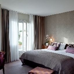 Room with balcony Parc Saint Severin Fotos