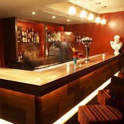 Bar Hendon Hall Fotos