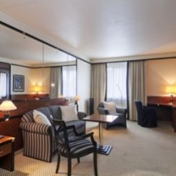 Suite Holiday Inn MINDEN Fotos