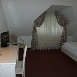  Zur Krone Fotos