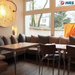 Frühstücksraum im Restaurant Berial Fotos