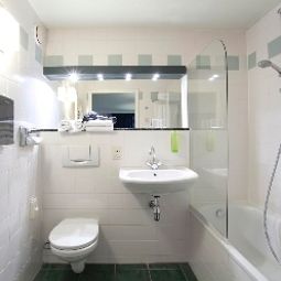 Cuarto de baño Golden Tulip Loosdrecht Fotos