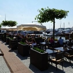 Terraza Golden Tulip Loosdrecht Fotos