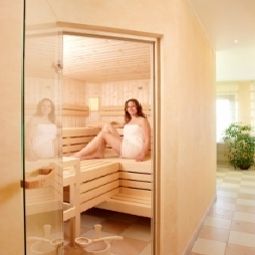 Wellnessbereich Berghof Land-gut-Hotel Fotos
