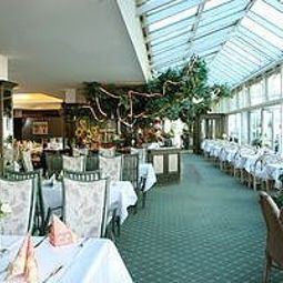 Salle du petit-déjeuner située dans le restaurant Seetel Pommerscher Hof Fotos