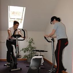 Fitness Goldgrund Fotos