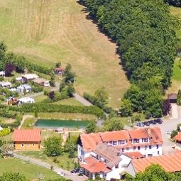 Außenansicht Wolfsmühle Ferienhotel Fotos