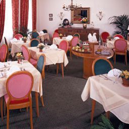 Sala colazione Otto Fotos