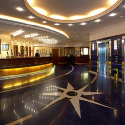 Hall carathotel Fotos