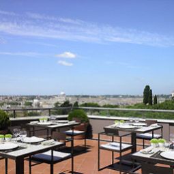 Salle du petit-déjeuner située dans le restaurant Sofitel Rome Villa Borghese Fotos