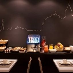 Buffet Bailli de Suffren Tour Eiffel Fotos