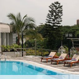 Piscine Peninsula Excelsior City Centre Fotos