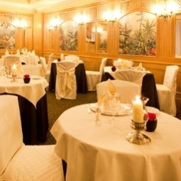 Restauracja Adi Doria Grand Hotel Fotos