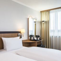 Vue extérieure NH Frankfurt Moerfelden Fotos