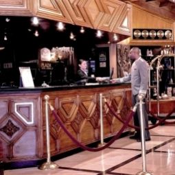 Hall BEST WESTERN PLUS Plaza Hotel Casino Fotos