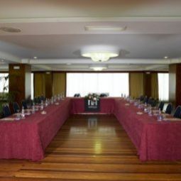 Conference room NH IRUÑA PARK Fotos