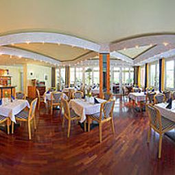Sala de desayuno en el restaurante Eckert Fotos