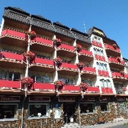 Außenansicht Moselkern Fotos