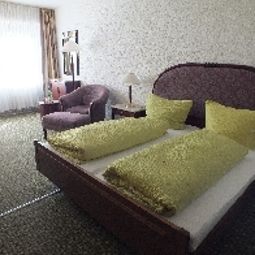 Zimmer mit Terrasse Moselkern Fotos