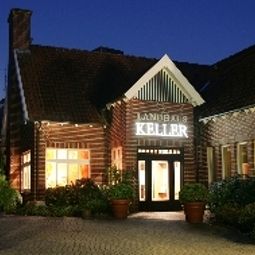 Exterior view Keller Landhaus Garni Fotos