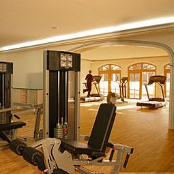 Fitness Bayerischer Hof WellnessSporthotel Fotos