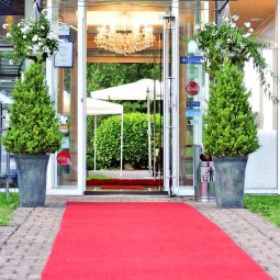 Außenansicht Sengscheider Hof Fotos