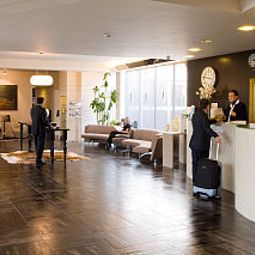 Reception Best Western Farnese Fotos