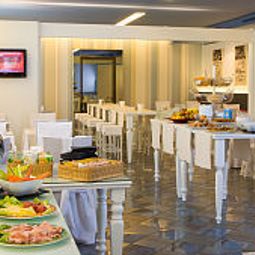 Breakfast room Best Western Farnese Fotos