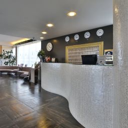 Hall Best Western Farnese Fotos