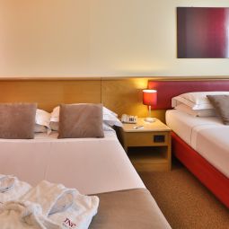  Best Western Farnese Fotos